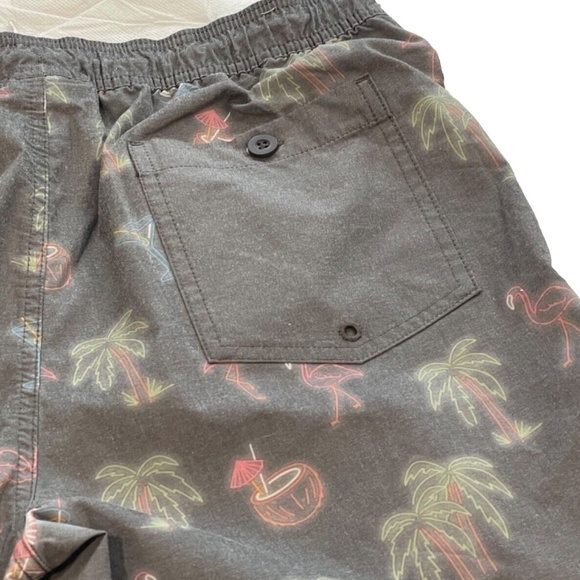 Goodfellow & Co. Mens Swim Trunks Palms Flamingos Cocktails‎ Size M - Picture 7 of 8
